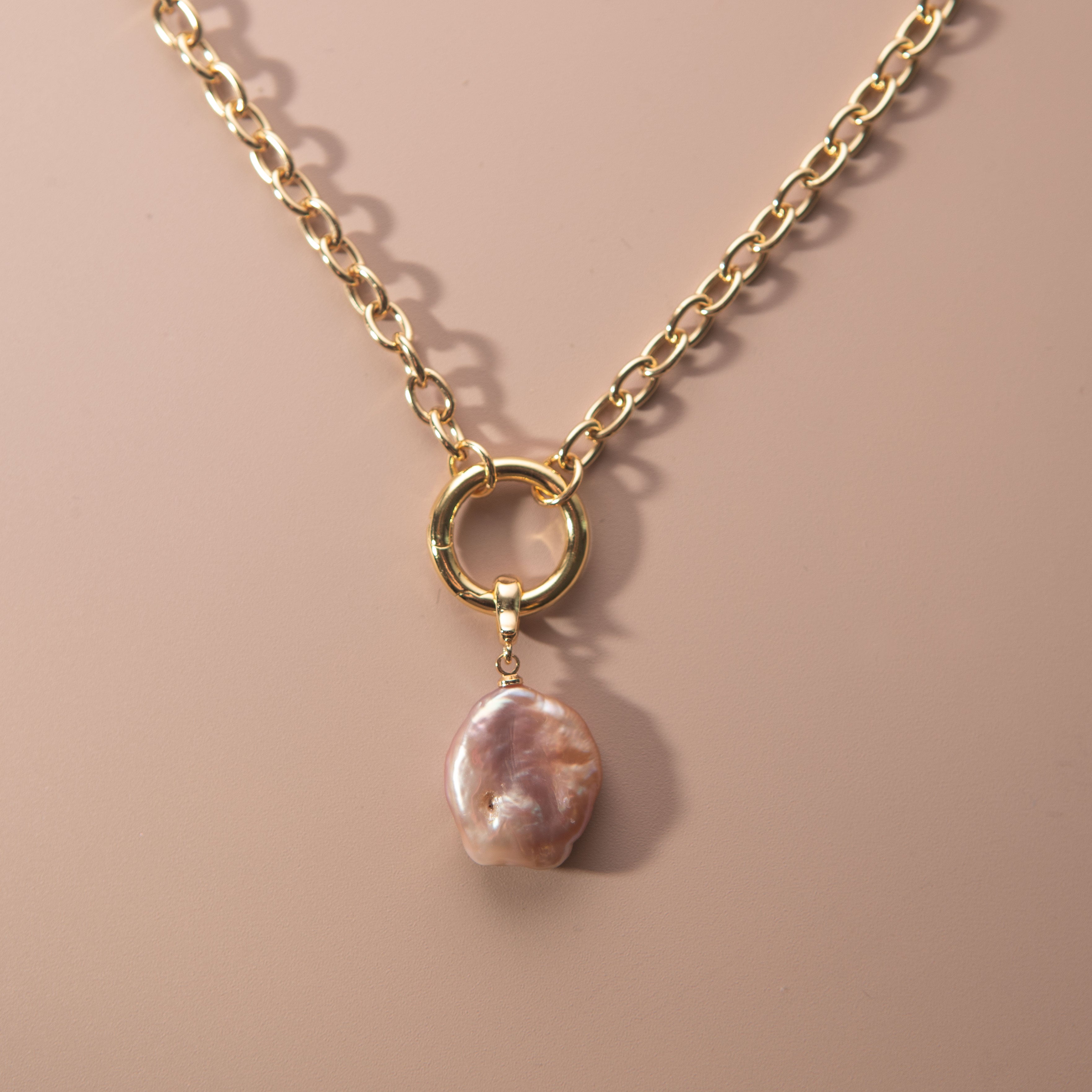 Cove Necklace